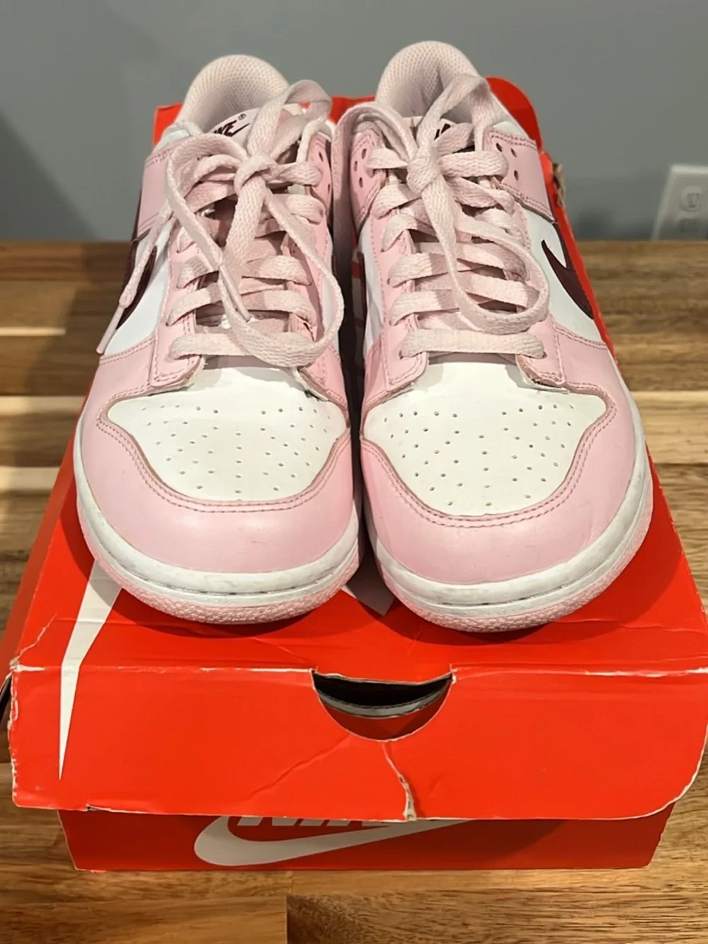 Nike Kids Pink, White & Maroon Low-Top Sneakers